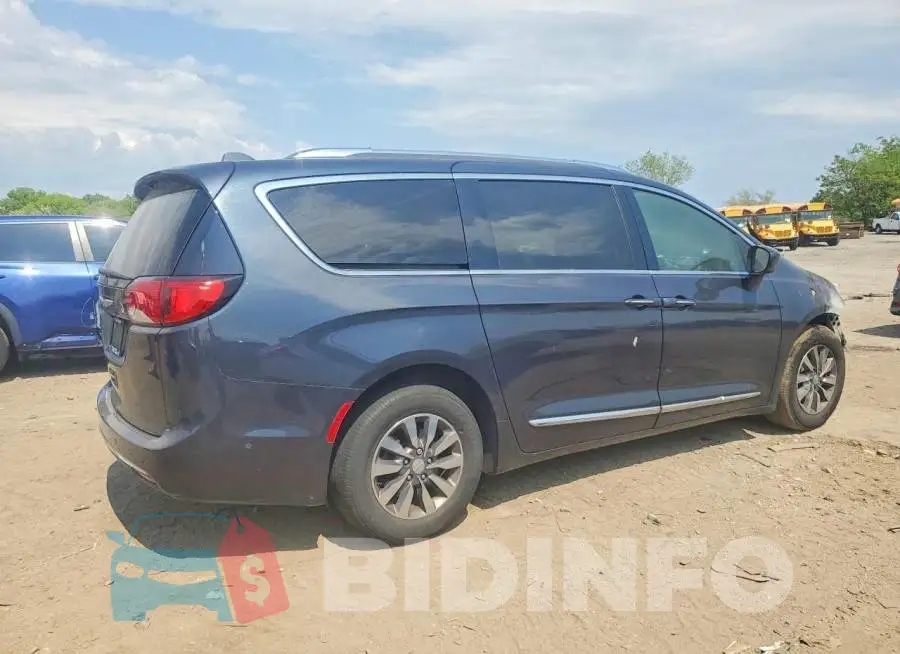 2C4RC1EG9LR108010 Photo# 3