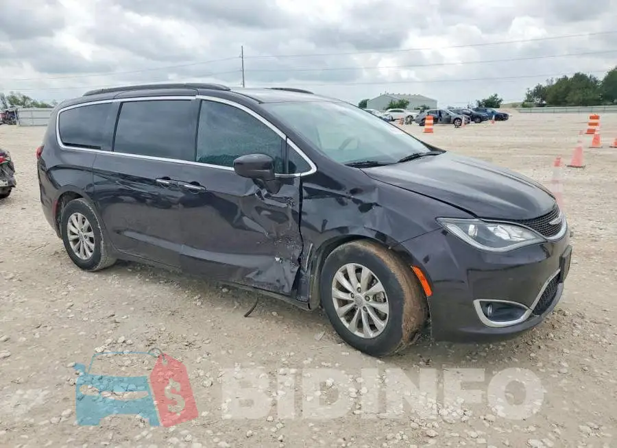 2C4RC1FG4JR123428 Photo# 4