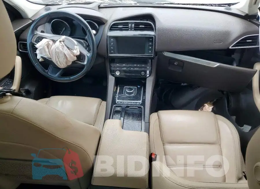 SADCK2FX9JA276359 Photo# 8