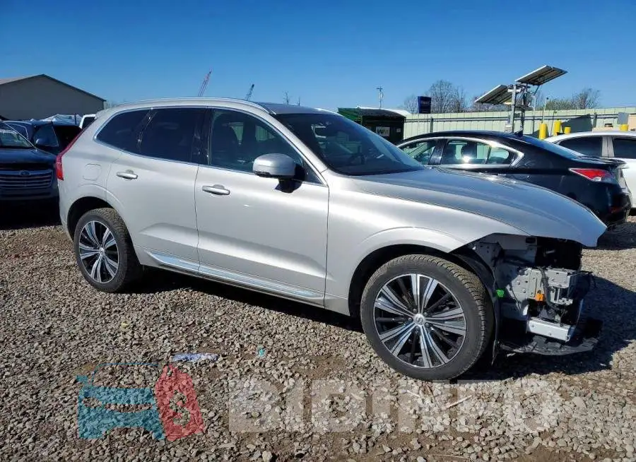 YV4L12RNXP1376288 Photo# 4