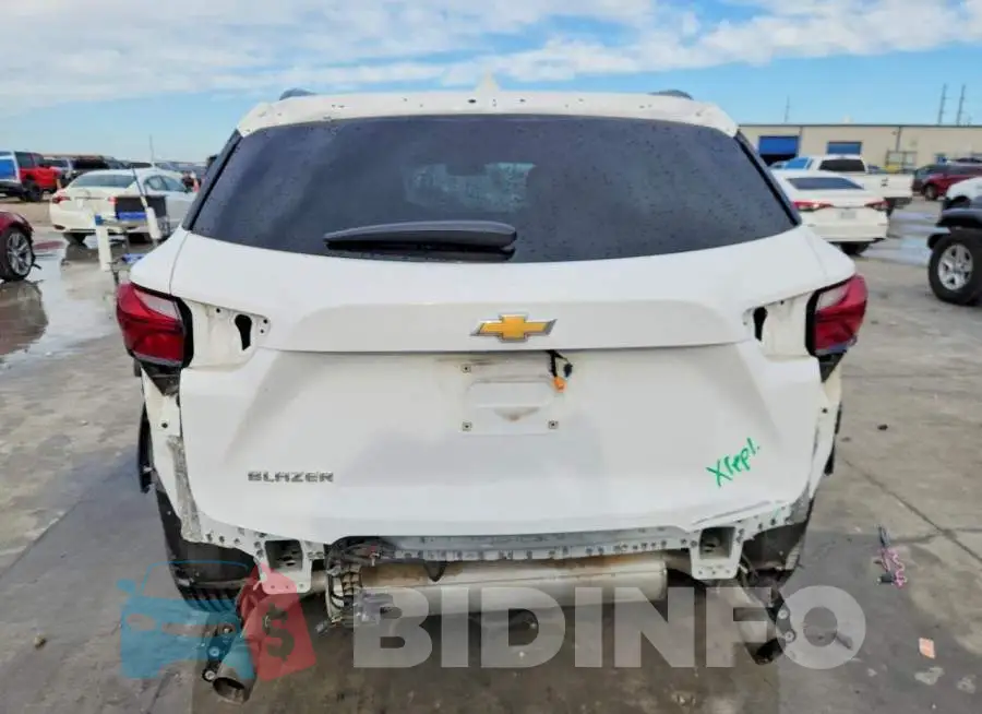 3GNKBDRS7LS659468 Photo# 6