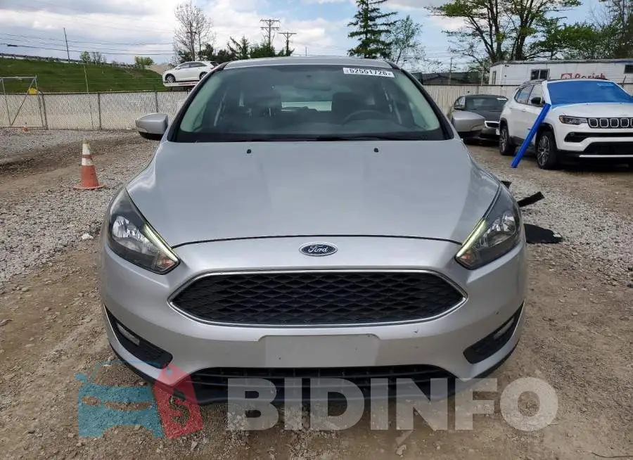 1FADP3M25JL215678 Photo# 5