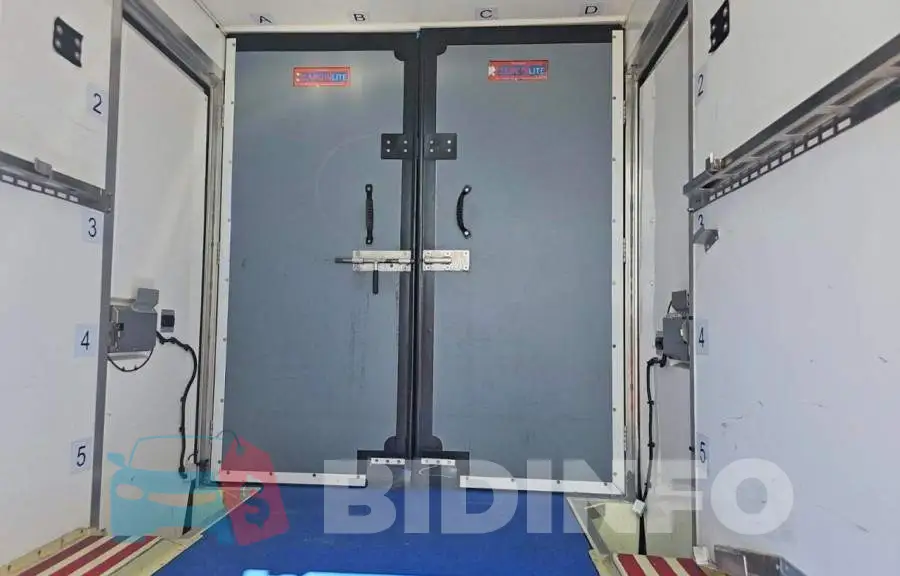 1FDWE3FK8PDD14726 Photo# 6