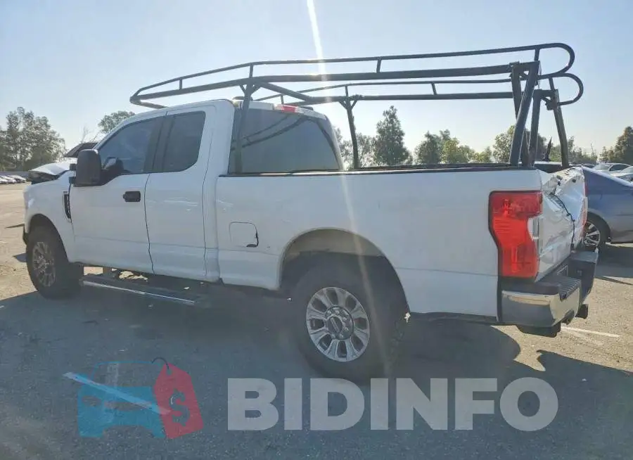 1FT7X2A69MED96608 Photo# 2