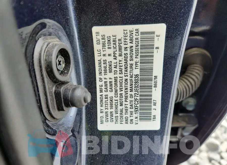 19XFC2F72JE028036 Photo# 12