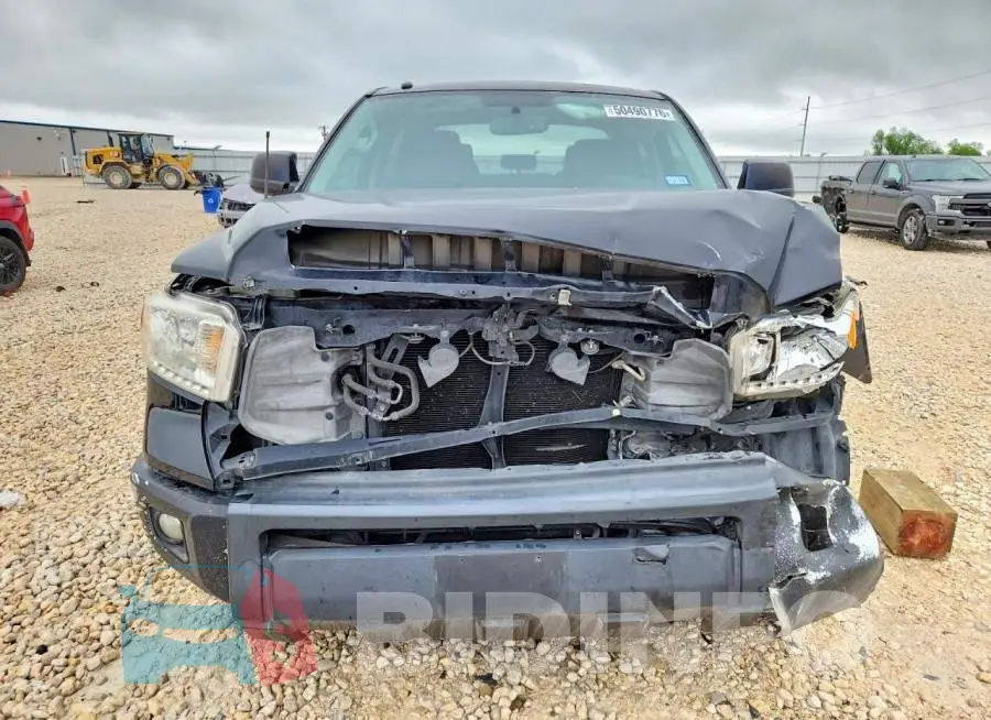 5TFDW5F18HX652042 Photo# 5