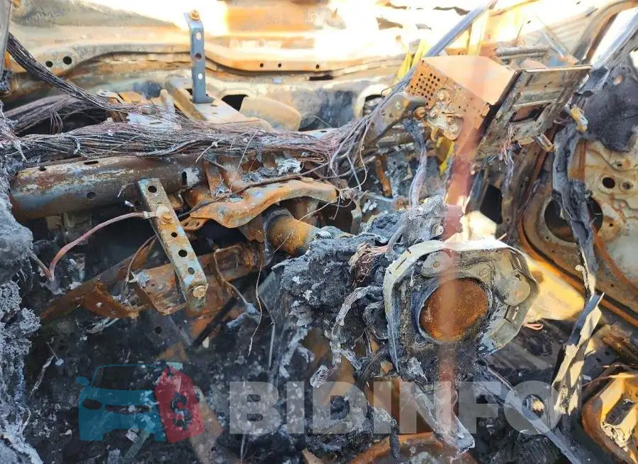 5YFB4MDE4RP130697 Photo# 9