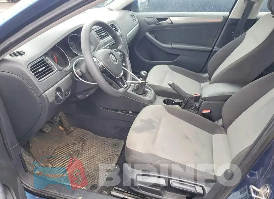 3VW167AJ1HM407477 Photo# 7