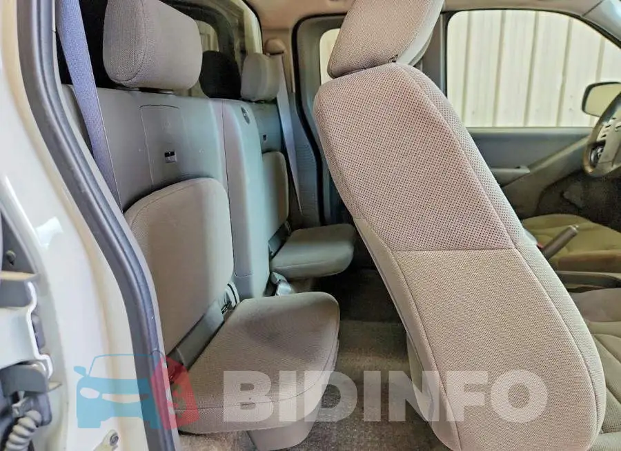 1N6BD0CT2JN720727 Photo# 10