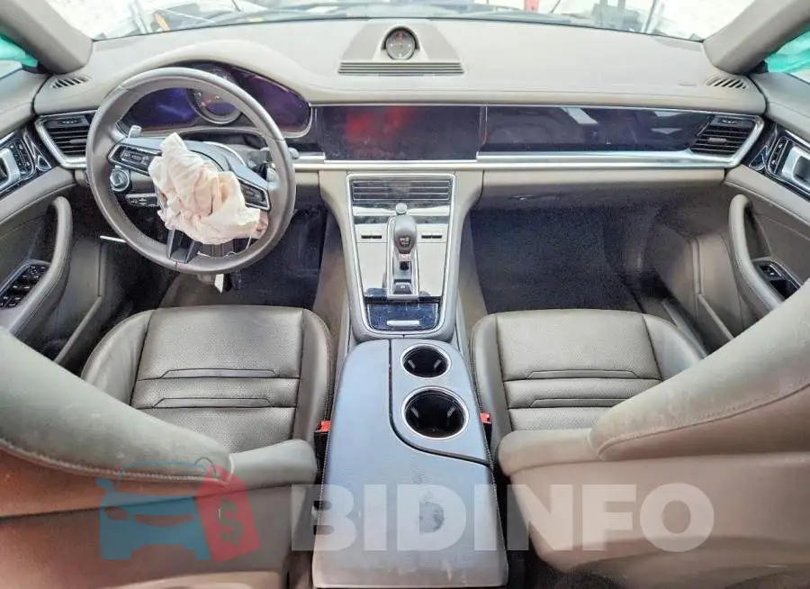 WP0AJ2A76ML117904 Photo# 8