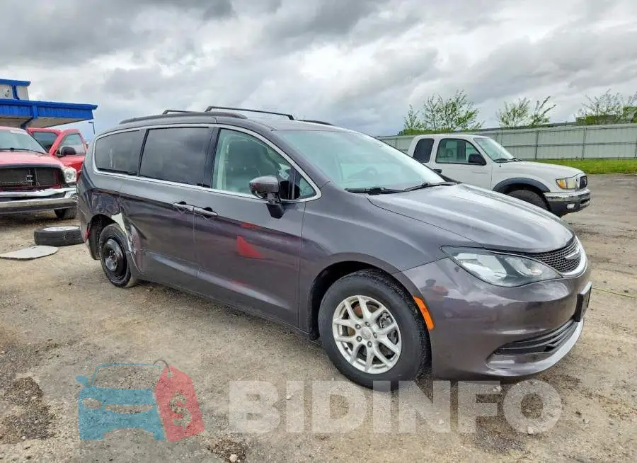 2C4RC1DGXLR265823 Photo# 4