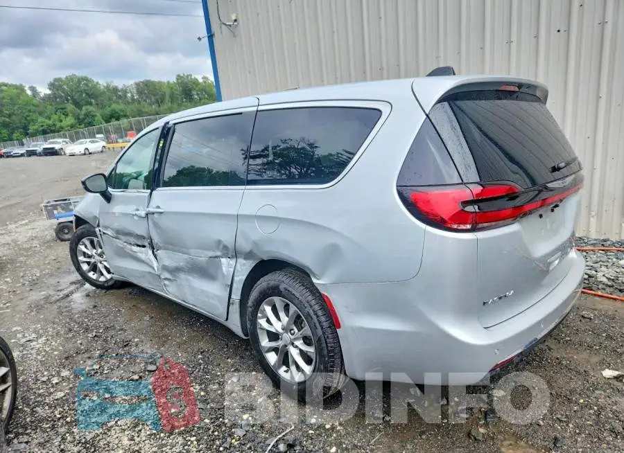 2C4RC1GG3TR221285 Photo# 2