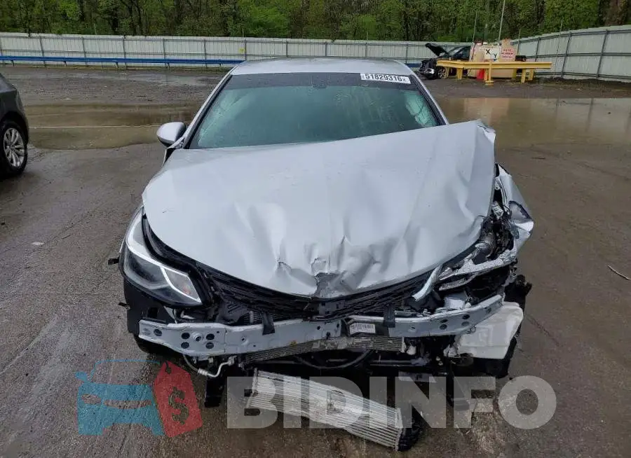 1G1BE5SM9H7142947 Photo# 5