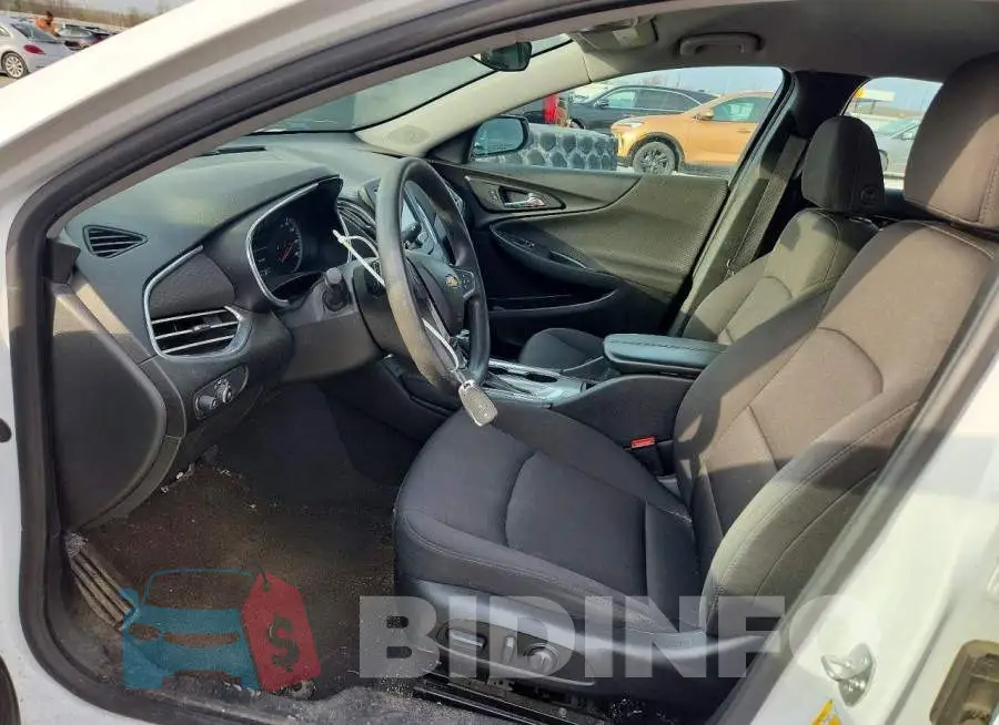 1G1ZD5ST7JF263402 Photo# 7