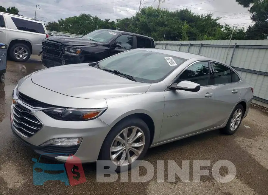 1G1ZD5ST9LF005823 Photo# 1