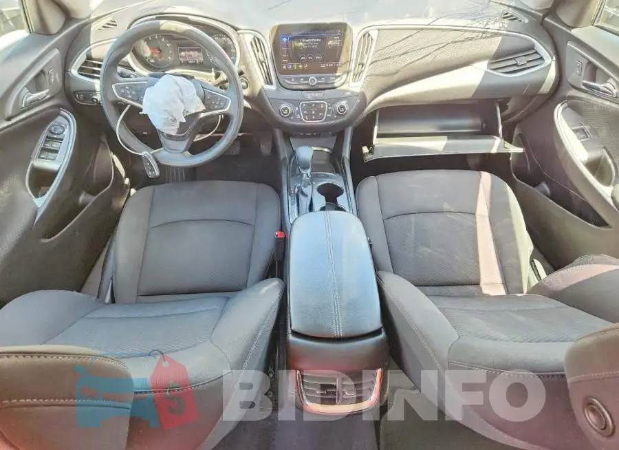 1G1ZD5ST9RF114677 Photo# 8