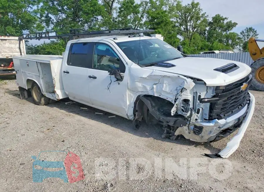 1GB4WREY9RF452143 Photo# 4