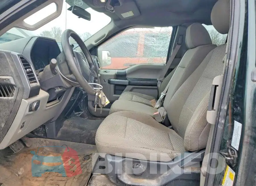 1FTFX1E53JKE72764 Photo# 7