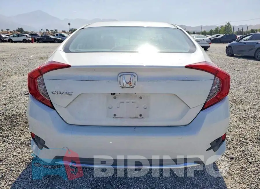 19XFC2F65KE204361 Photo# 6
