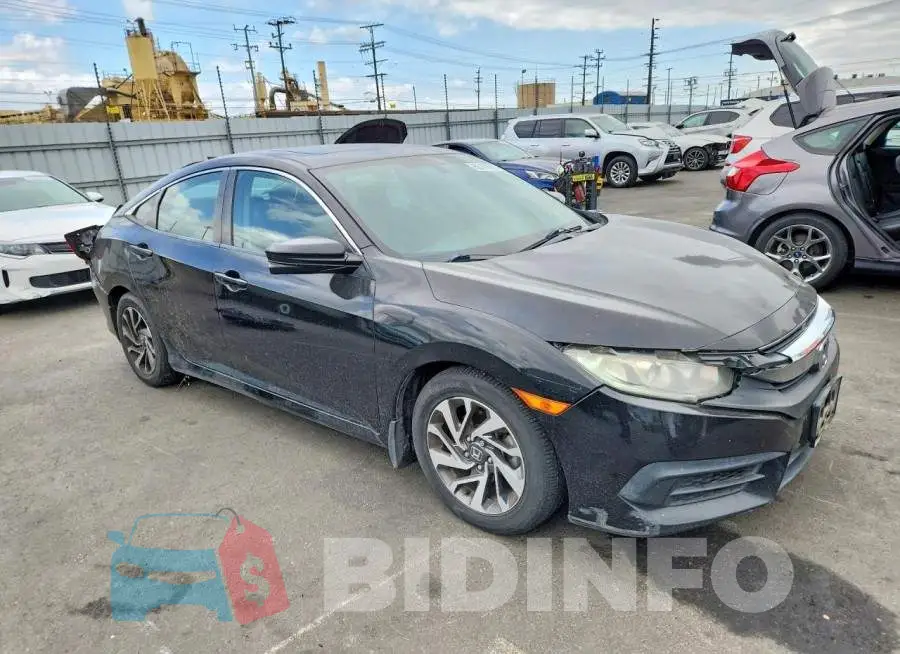 19XFC2F70HE211431 Photo# 4