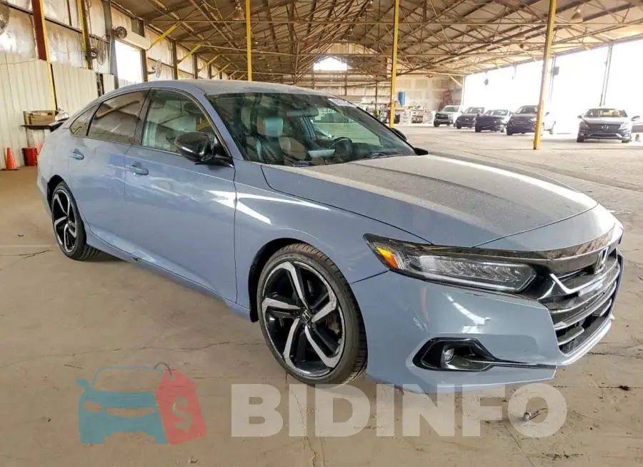 1HGCV2F37MA029668 Photo# 4
