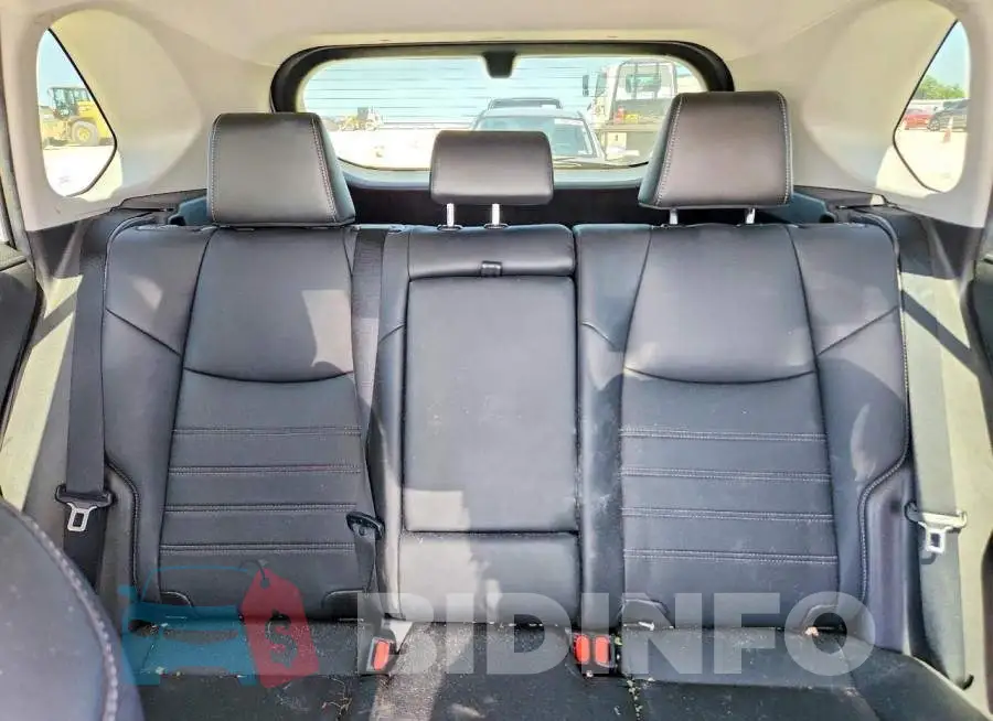 2T3D6RFV8MW025883 Photo# 10