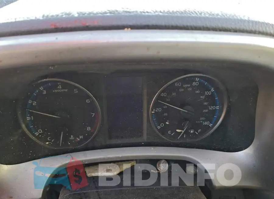 2T3RFREV8HW554098 Photo# 9