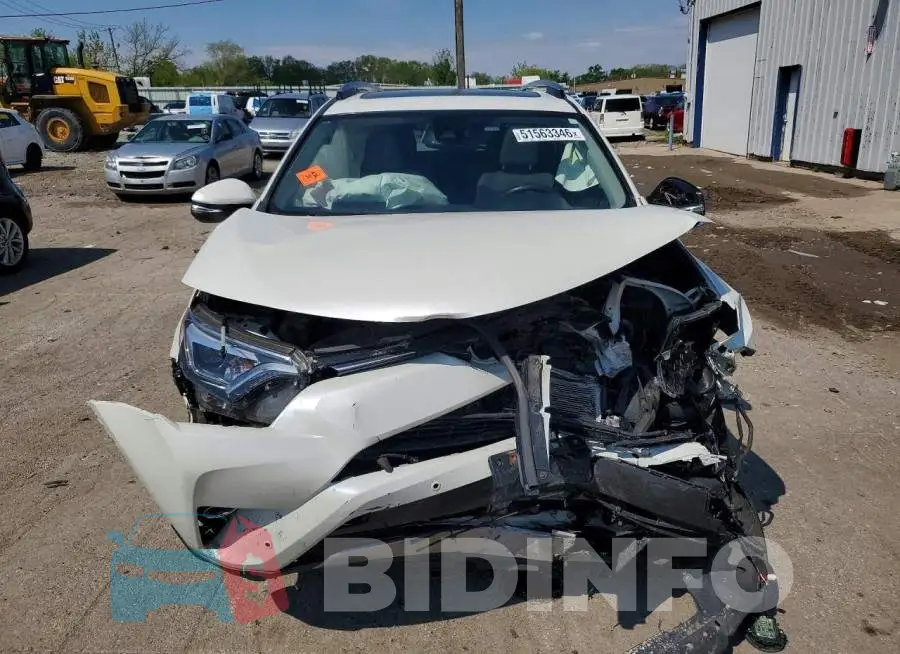 JTMDJREV0HD151075 Photo# 5