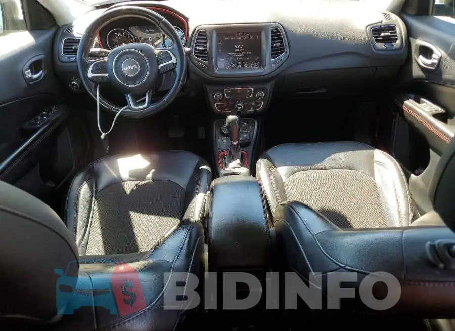 3C4NJDDB7LT162933 Photo# 8