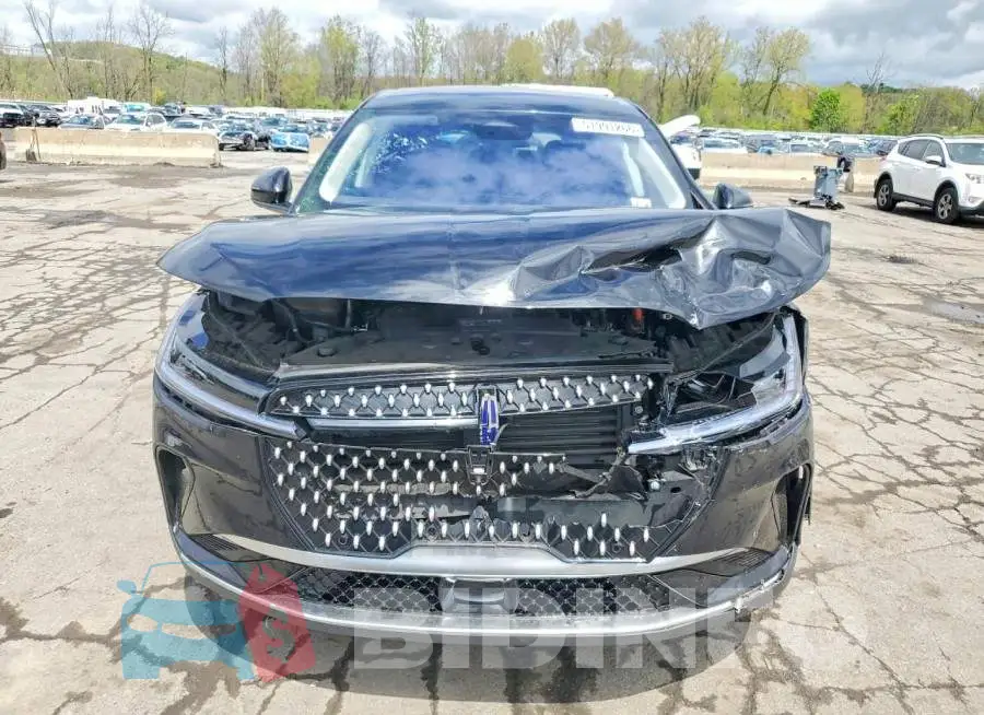 5LMPJ8J46SJ890425 Photo# 5