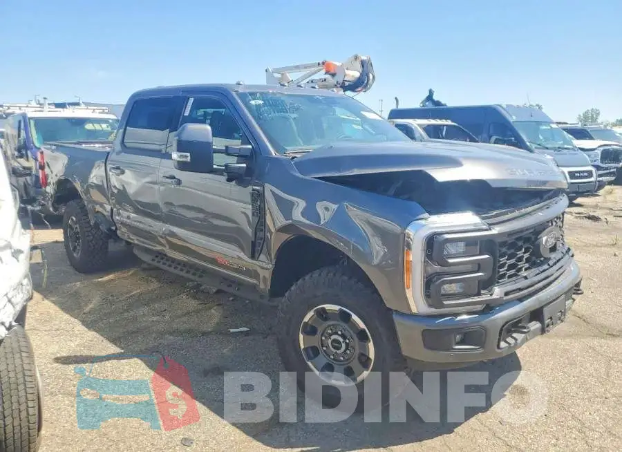 1FT8W2BM1PED53017 Photo# 4
