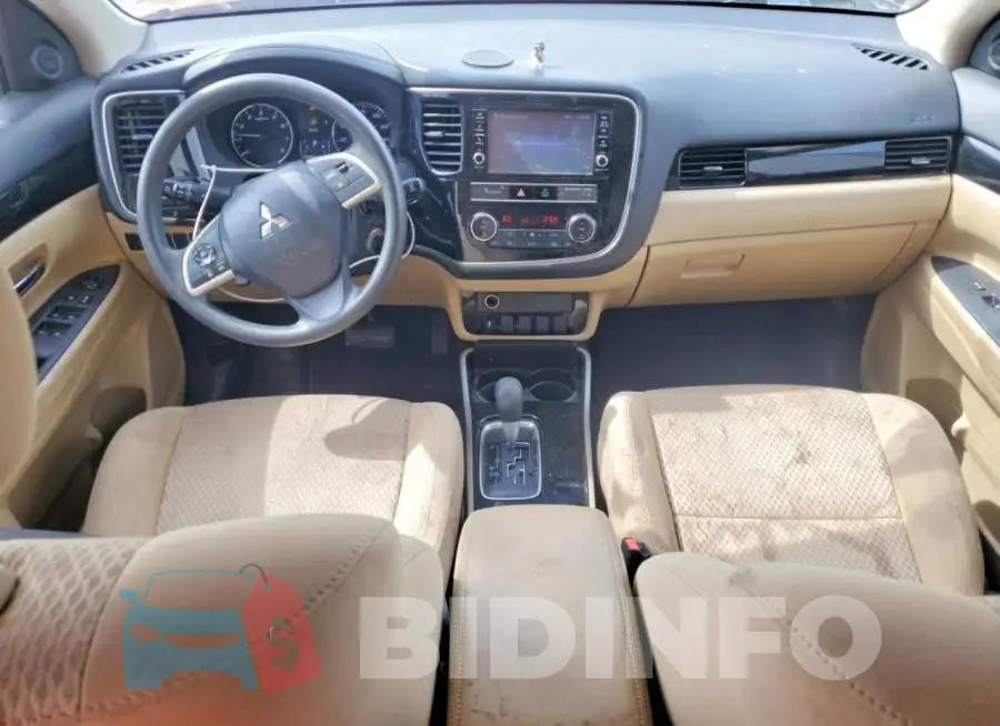JA4AD2A35KZ055193 Photo# 8