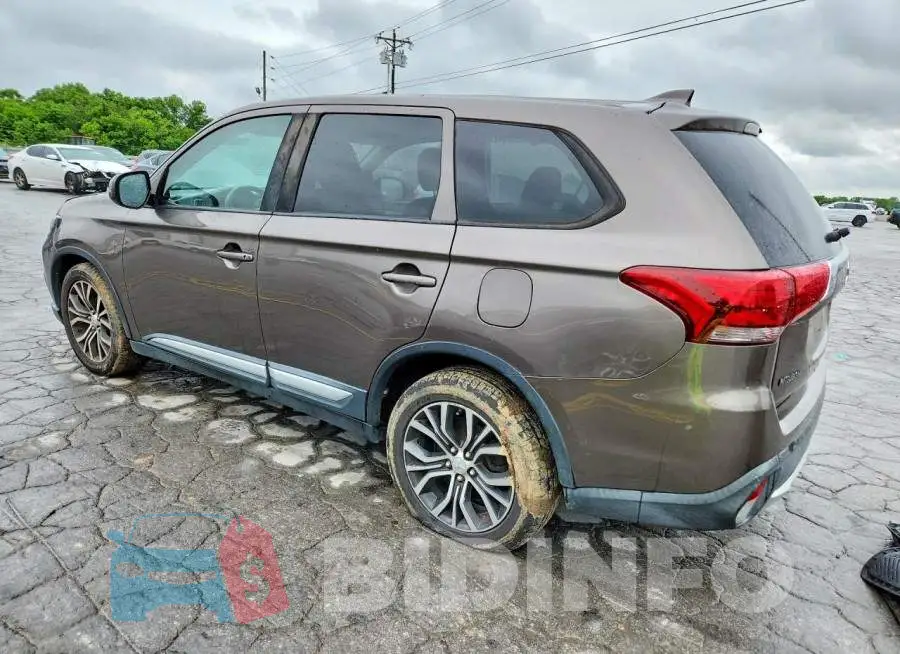 JA4AD3A36JZ017556 Photo# 2