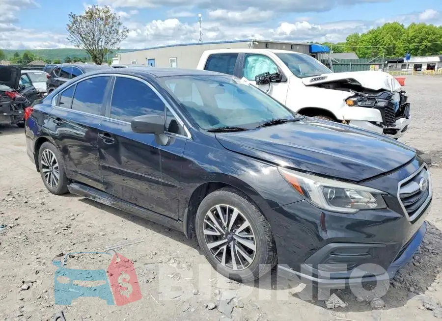 4S3BNAB68J3011863 Photo# 4