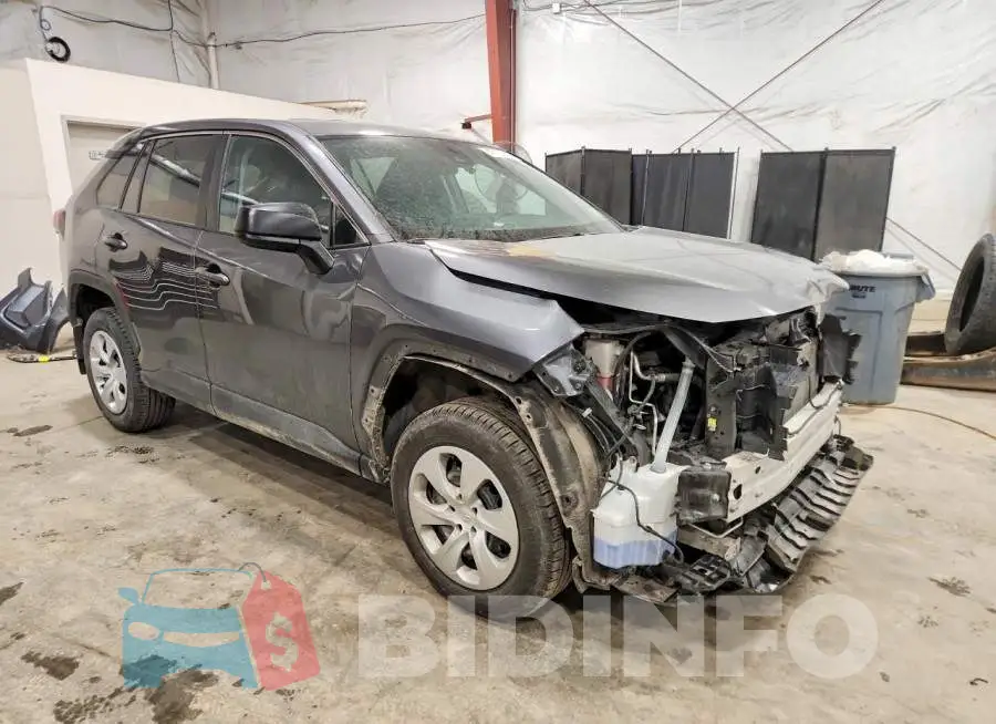 2T3F1RFV8RC425524 Photo# 4