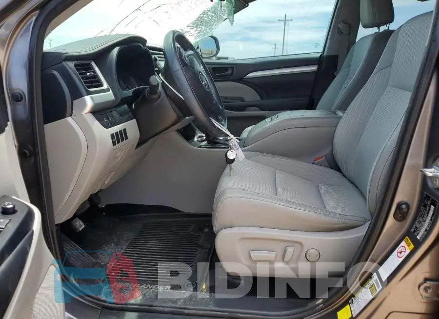 5TDZZRFH6JS236679 Photo# 7