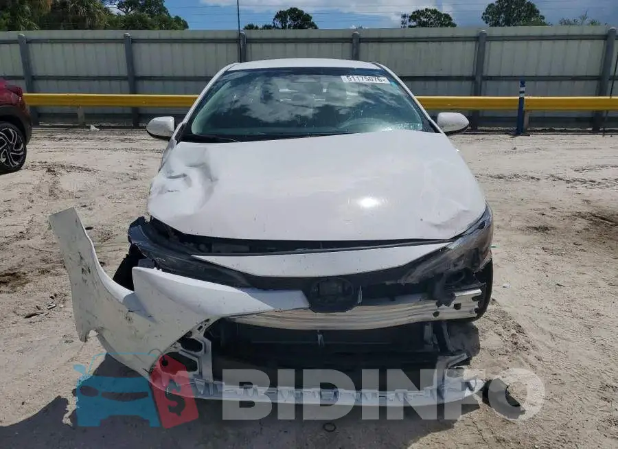 5YFB4MDE1TP367557 Photo# 5