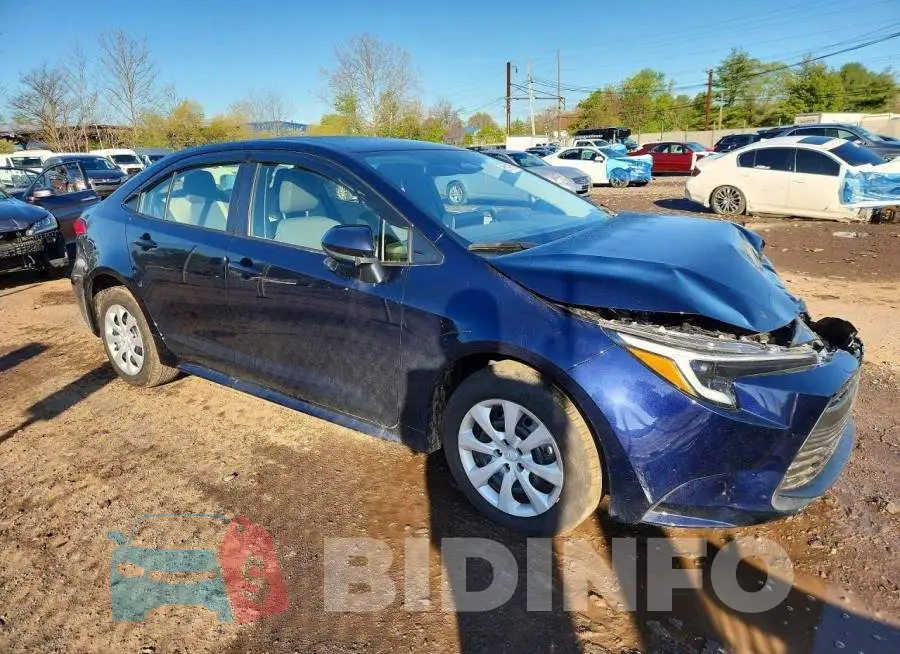 JTDBCMFE4T3138864 Photo# 4