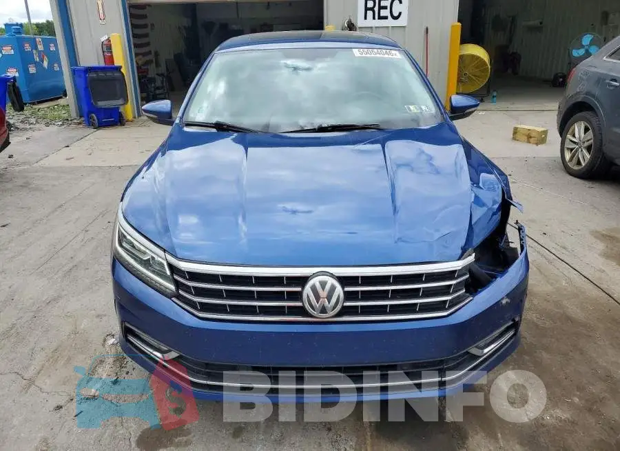 1VWGT7A3XHC016138 Photo# 5