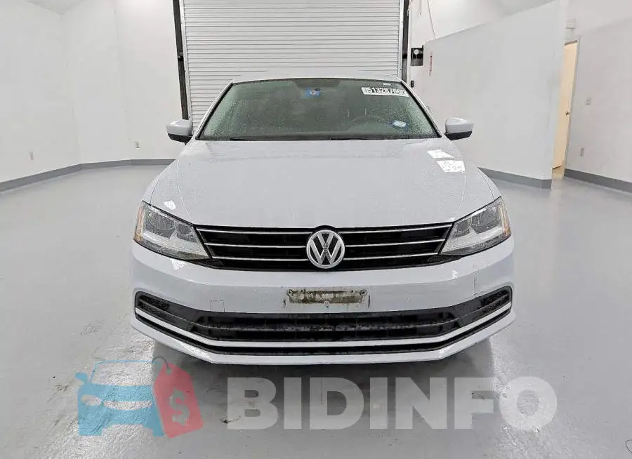 3VW2B7AJ4HM278845 Photo# 5