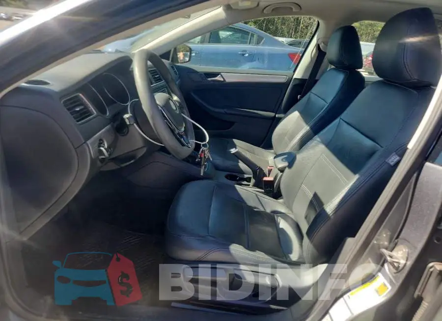 3VW2B7AJ6HM258757 Photo# 7