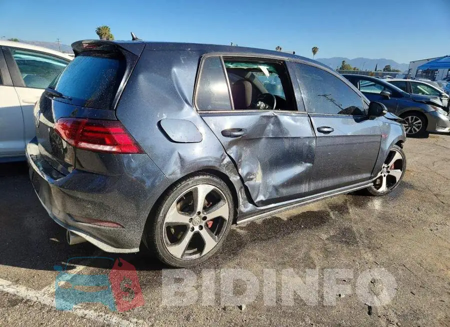 3VW6T7AU9KM015458 Photo# 3