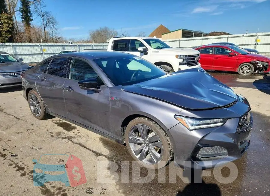 19UUB5F57PA002992 Photo# 4