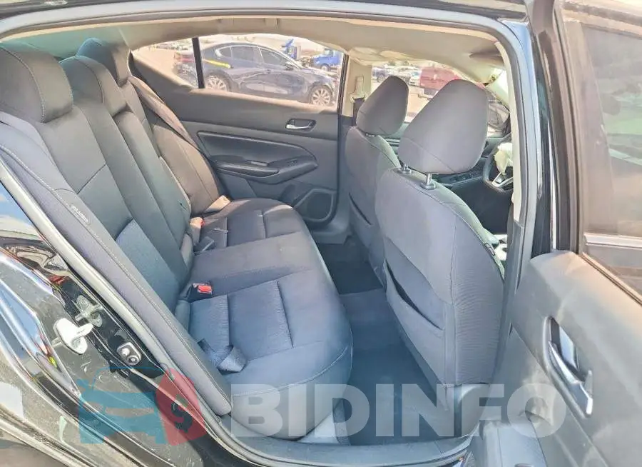 1N4BL4BV8KC148226 Photo# 10