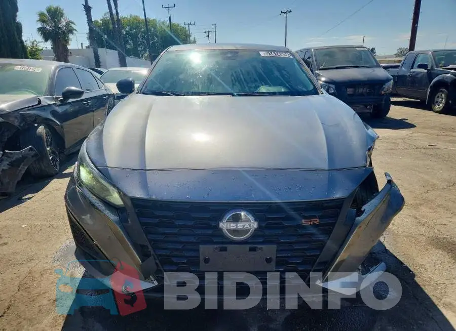 1N4BL4CV2PN336864 Photo# 5