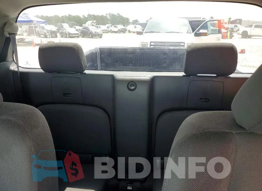 1N6BD0CT7HN741888 Photo# 10