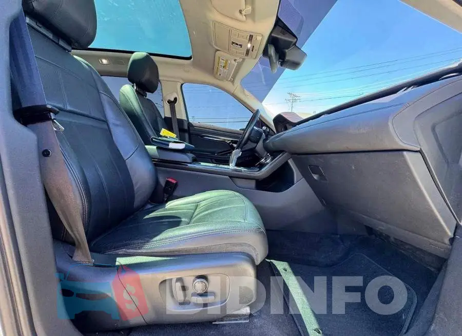 SALZJ2FX4LH011179 Photo# 5