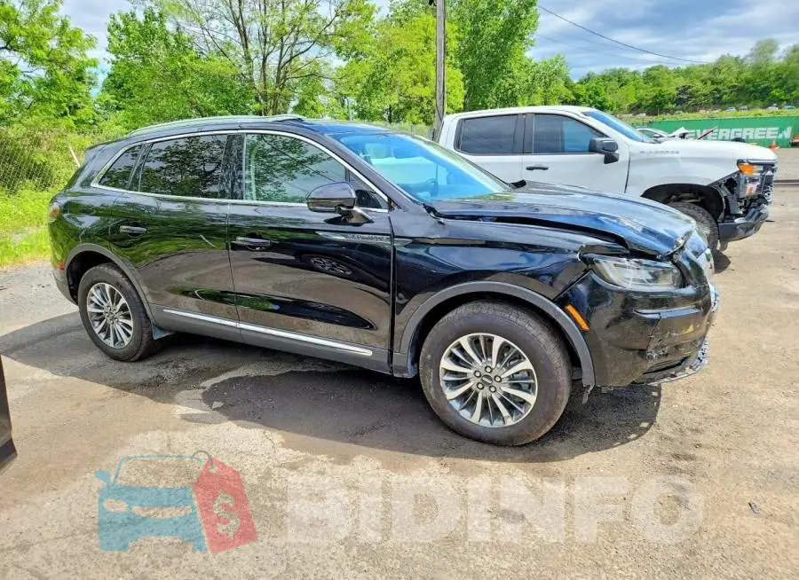 2LMPJ8J9XPBL21589 Photo# 4