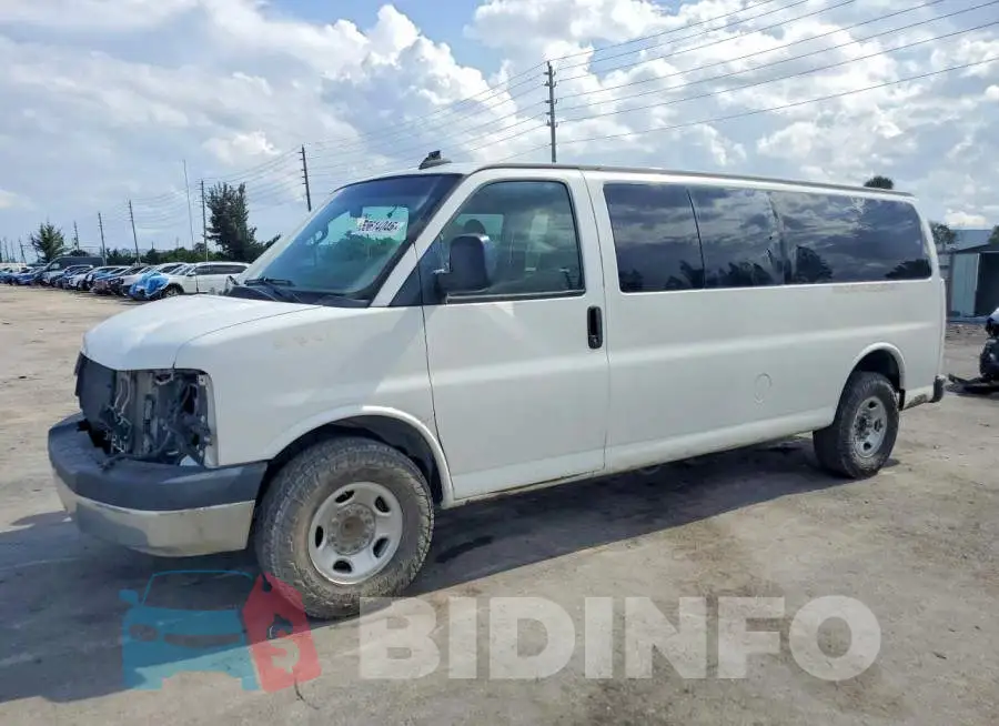 1GAZGPFG0J1333187 Photo# 1