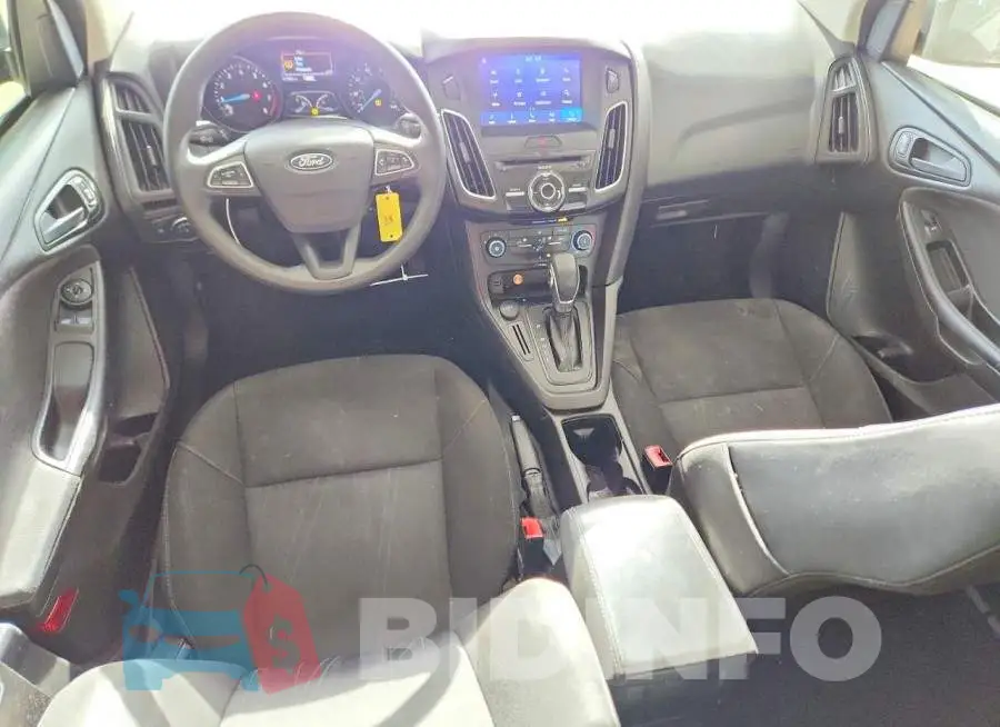 1FADP3E2XJL217537 Photo# 8